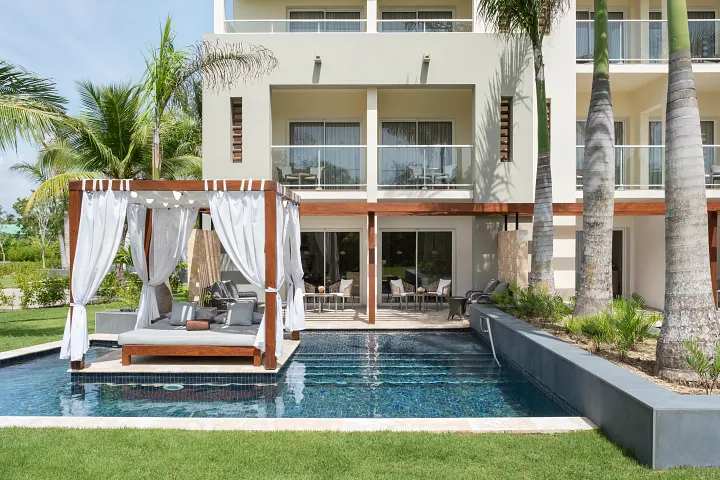 Oceanfront Butler Suite